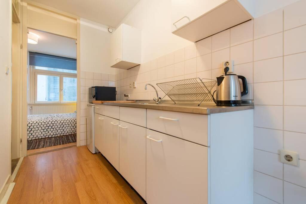 Charming Apartment In City Center アムステルダム エクステリア 写真